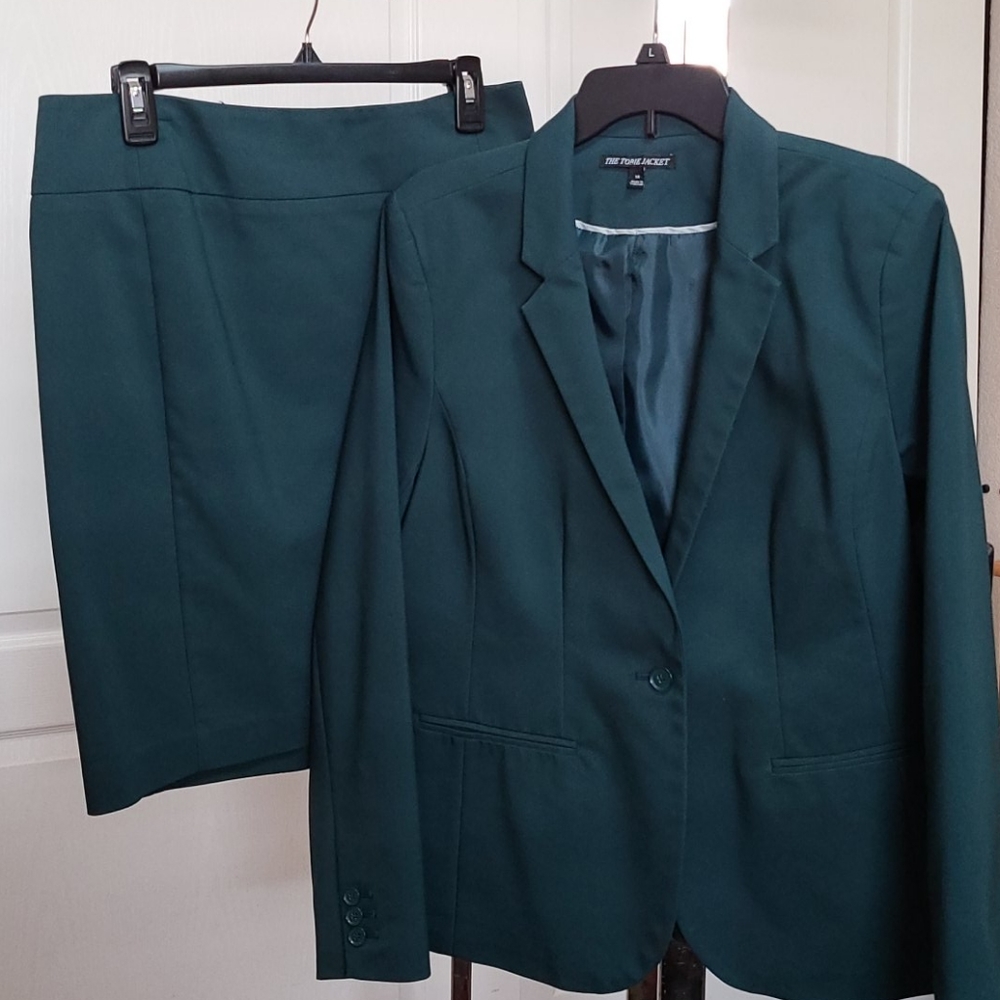 Apt 9 Torie Skirt & Blazer